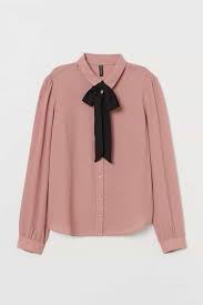 Warna pink peach sendiri menjadi warna dengan kesan lembut dan feminin. Warna Peach Bisa Dipadupadankan Dengan 13 Warna Ini
