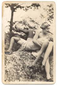 200 movies with lesbian, bisexual and trans characters that are actually really good! Vintage Lgbt Adorable Photographs Of Lesbian Couples In The Past That Make You Always Believe In Love Vintage Everyday