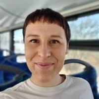 100+ Profile mit dem Suchbegriff „Athena“