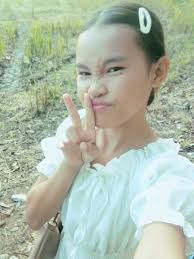 Sino idol yo sa bini. At bitis And blank pin