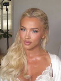 Tammy Hembrow Vera Wang Dress