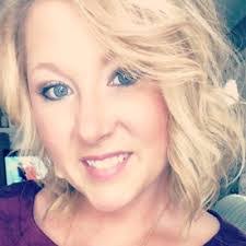 Tia Tilley's Instagram, Twitter & Facebook