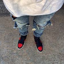 Discover the air jordan collection online. Ways To Wear Air Jordan 1 Bred Jordan 1 Bred Summer Business Casual Outfits Summer Fashion Outfits
