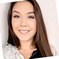 Melissa Bassler's Instagram, Twitter & Facebook