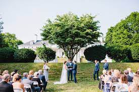 Hellenic center wedding photos :: Julie Ryan Hellenic Center Wedding Zac Wolf Photography New England Orlando Wedding Photographer