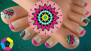 Uñas decoradas con francesa blanca y linea celeste queda muy bonita. 175 Disenos De Unas Decoradas Pies Y Manos