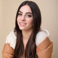 Julie Flatley's Instagram, Twitter & Facebook