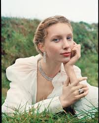 OLIVIA BEE (@oliviabee) • Instagram photos and videos