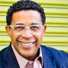 Gregory Marks's Instagram, Twitter & Facebook