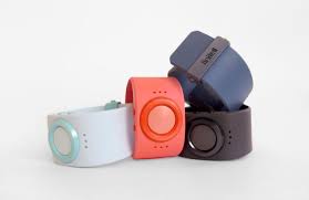 tinitell 儿童防丢手表 也是一部小型手机 wearable phone phone design wearable tech