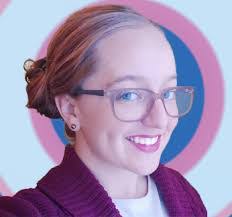 Kate Hart's Instagram, Twitter & Facebook