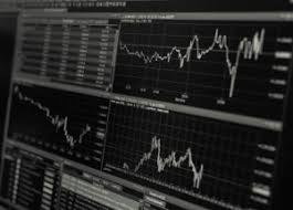 That is the main difference between it and day trading, where you close your position before the day is over. Swing Trading 2021 How To Swing Trade Best Strategies