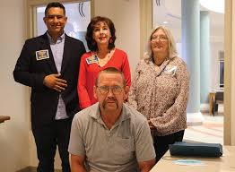 Citizens want grand juries to hear claims against governor