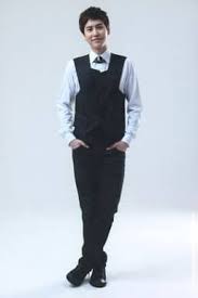 Poto post card fullbody / what lies beneath: Super Junior Kyuhyun Kyuhyun Whole Body Costume White Black Two Handed Pocket Postcard Size Super Junior K R Y Special Concert In Japan 2010 Tour Goods Accessories Suruga Ya Com