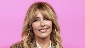 EMMA GARCIA GLORIA CAMILA FIESTA | Emma García no se aguanta y contesta rotundamente a Gloria Camila por su intervención en 'Fiesta': "A mí me importa una mierd* esto"