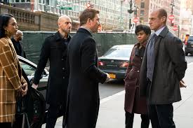 Bell is forced to choose between the job and her family. All Things Law And Order Law Order Organized Crime Not Your Father S Organized Crime Recap Review Discussion