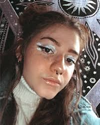 Jo McKenzie (@radlifeofjo) • Instagram photos and videos