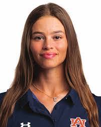 Allison Batts's Instagram, Twitter & Facebook