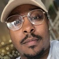 Erick Frank's Instagram, Twitter & Facebook