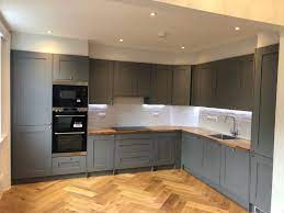 There is no problem with this vpn. Unused Modern Shaker Style Wood Blue Grey Kitchen With Solid Oak Worktops Unused Appliances