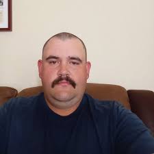 Can i get a hi at least? I like your profile 🥰