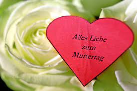 Du musst also nichts ausrechnen oder von anderen feiertagen ableiten, um das richtige datum für den muttertag zu finden. Muttertag 2019 Geschenkideen Und Gedichte Zum Feiertag Der Mutter