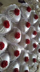 Pin By 0540 78 On Les Gateaux Biscuits Strawberry Fruit
