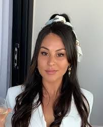 Kristine Hilbert's Instagram, Twitter & Facebook