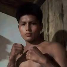 🚨 ATENCIÓN!! Henry Solorzano acaba de firmar el contrato para pelear  contra Antonio Tzamarenda “ el zurdito” en la estelar de CapitalBox