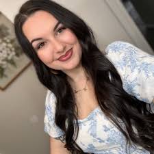 Emily Marie Denham (@emilymdenham)