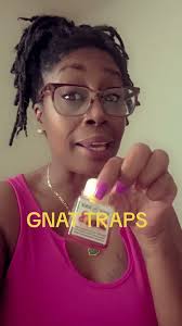 Nicole cornstarch Cola73