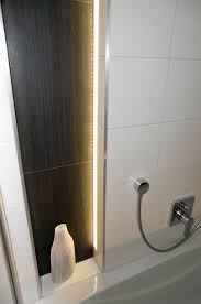 Led Beleuchtung Indirekte Beleuchtung Im Bad Licht Mit Led Strips Dusche Beleuchtung Indirekte Beleuchtung Duschnische