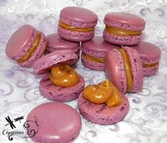Macarons Au Caramel Au Beurre Sale Les Petits Plats Dans Les Grands Food Macarons Caramel