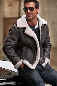 Classic Sheepskin B 3 Bomber Jacket With Detachable Hood Bomber Jacket Men Mens Winter Fashion Leather Jacket Men