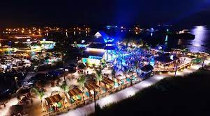 At this tiki hut island hangout on the bay in long neck, de you'll find live music and crush drinks. 14068122 1232852253402010 6516064612333547588 N Paradise Grill