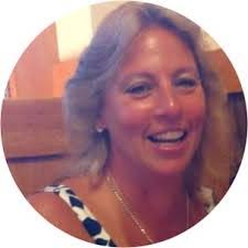 Lisa Tutterow's Instagram, Twitter & Facebook