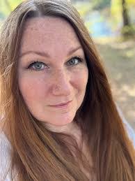 Chad Hunkins's Instagram, Twitter & Facebook