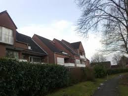 Der aktuelle durchschnittliche quadratmeterpreis für eine wohnung in rotenburg (wümme) liegt bei 8,01 €/m². 2 Zimmer Wohnung Zu Vermieten Dresdener Strasse 100 27356 Niedersachsen Rotenburg Wumme Mapio Net