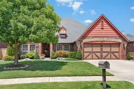 Mark And Carolyn Cavins