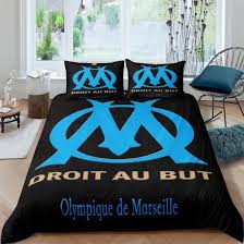 Parure de lit eintracht francfort, parure de lit foot. Parure De Lit Football Om Olympique De Marseille 3d Effet 240 260cm 3 Pieces 1 Housse De Couette Et 2 Taies D Oreillers 63 63cm Achat Vente Housse De Couette Seule Cdiscount