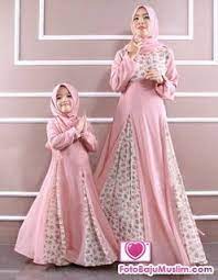 Busana anak muslim di era modern ini sangat berkembang dengan pesatnya. Desain Model Baju Muslim Anak Perempuan Baju Anak Anak Perempuan Gaun Gadis Kecil