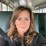 Julie Caudill's Instagram, Twitter & Facebook