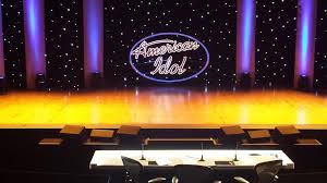 'american idol' season 3 in 2020 on abc is off to a dramatic start after judge katy perry stormed off the set to protest saveria's elimination in the audition round of the competition. American Idol 2015 Live Recap Hollywood Or Home Round