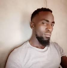 What is your usual riding style in city traffic?