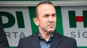 Dosya ile ilgili açıklama kaynağı değiştir. Denizlispor Entlasst Trainer Mehmet Ozdilek