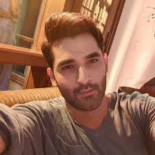 Aurangzeb Baig's Instagram, Twitter & Facebook