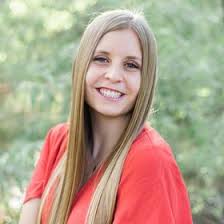 Alyson Wakefield's Instagram, Twitter & Facebook