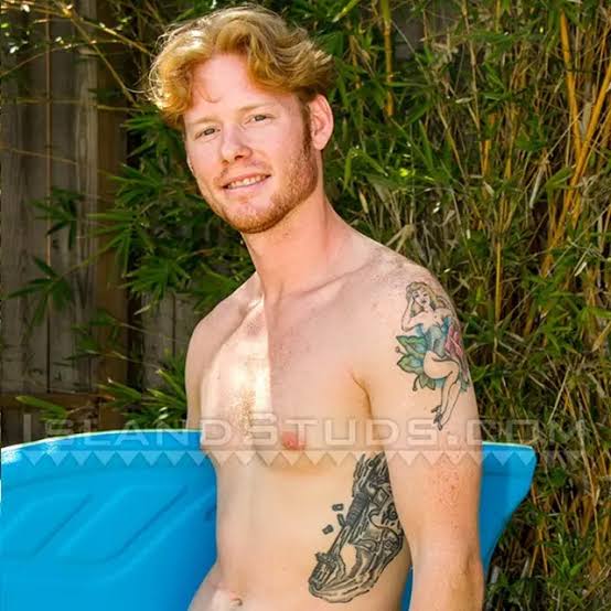 Straight Ginger Borden's Pool Solo | Dirty Boy Reviews
