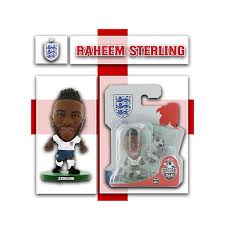 Raheem sterling ist bereits ein vater von zwei kindern. Raheem Sterling England Sammlerstucke England Football Autogramm Trikots Erinnerungsstucke Www4 Kitbag Com