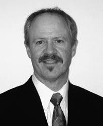 replacing piccola: Five want his Senate seat